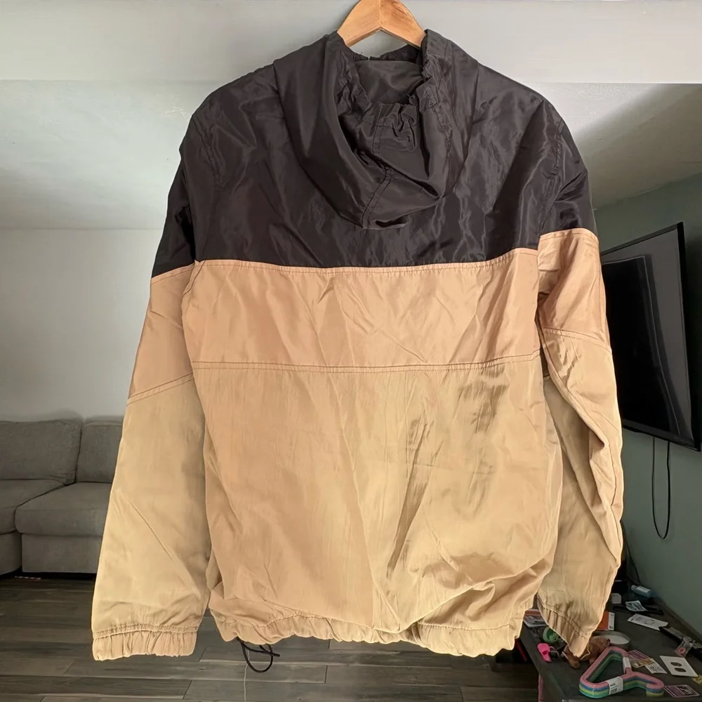 Men's Primitive Gold Pack Levels Anorak Jacket size medium gold black pullover